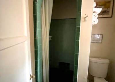 Sierra Pelona Motel - Bathroom 3