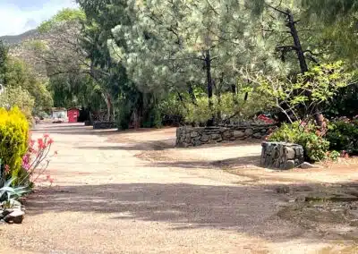 Sierra Pelona Motel - Outside 31