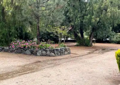 Sierra Pelona Motel - Outside 7